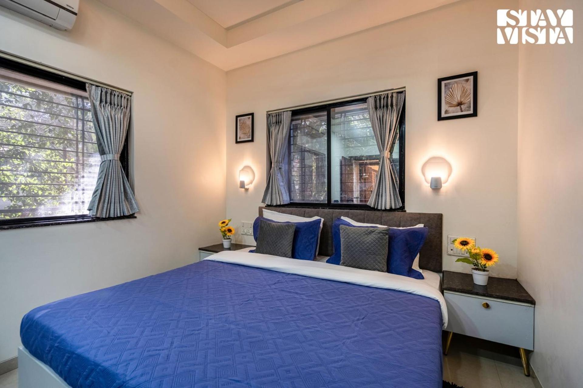 Serenity Meadows With Pool By Veo - Part Of Stayvista Nashik Εξωτερικό φωτογραφία